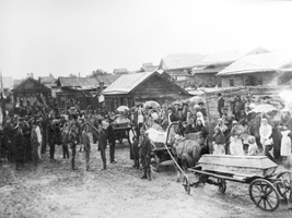 Перезахоронение невьянцев, погибших от рук мятежников 30 июня 1918г. Фото из музея.